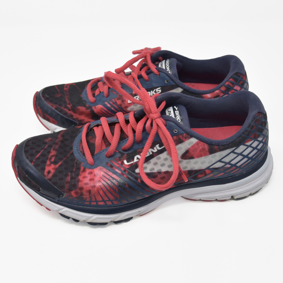brooks launch 3 canada